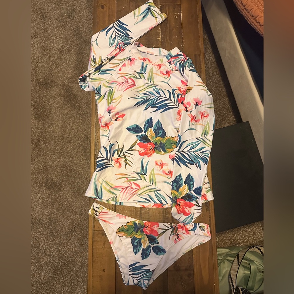 Floral Long Sleeve Swimsuit Set